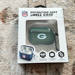 NFL Green Bay Packers Green Case for AirPods